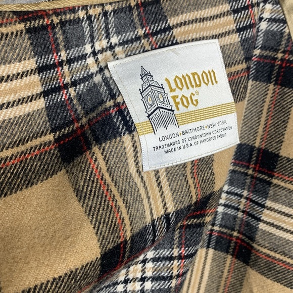 Trench Coat - Picture 6 of 6